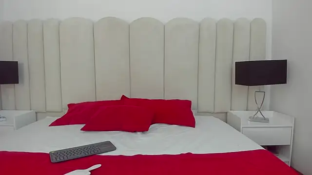 Antonella Smiith  online show from 03-31-26, 03:58