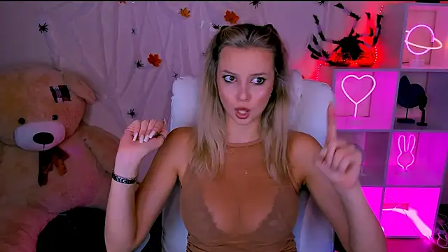 melissa richardson online show from 10-23-25, 01:21