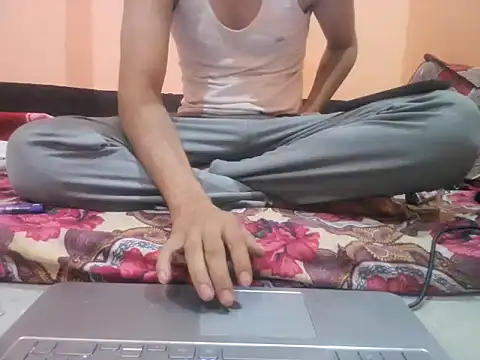 rahulkajuuu0909 online show from 11-04-25, 07:39