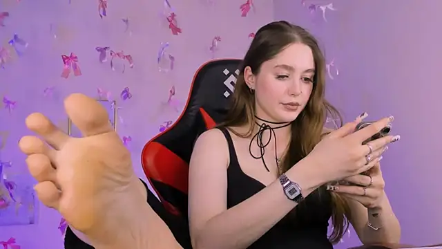 hazel sullivan online show from 11-10-25, 12:21