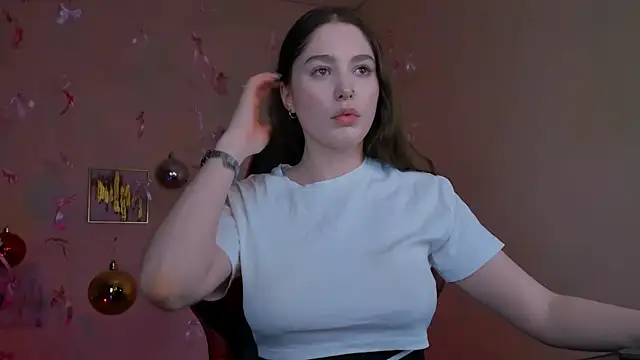 hazel sullivan online show from 12-15-25, 12:11