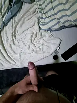 BremerBoy2001 online show from 10-12-25, 08:43