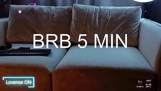 LucettaBurks online show from 03-18-25, 06:17