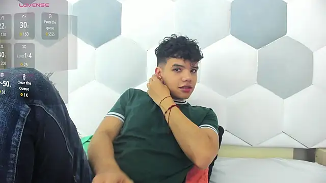 Axel Forte online show from 11-15-25, 01:37