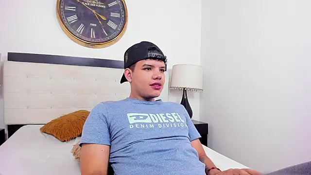 Axel Forte online show from 05-22-26, 02:37