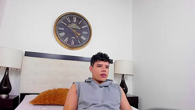 Snapshot of Axel_Forte chatting on 06-03-26, 01:45 Axel Forte online show from 06-03-26, 01:45
