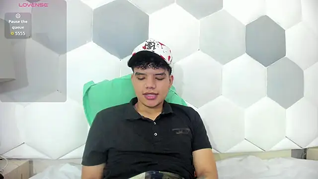 Axel Forte online show from 11-11-25, 01:17