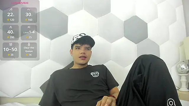 Axel Forte online show from 12-15-25, 01:06