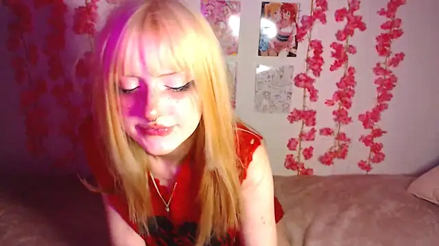 KimiSakura online show from 10-15-25, 10:07