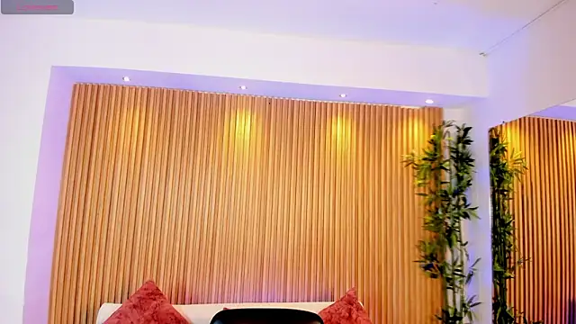 Ivaannaa  online show from 02-11-26, 12:38