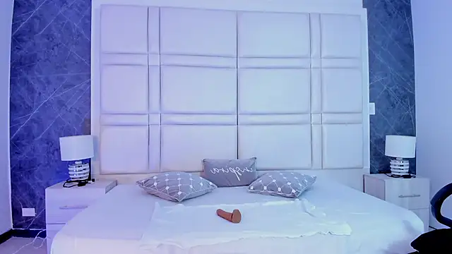 Ivaannaa  online show from 03-17-26, 01:25