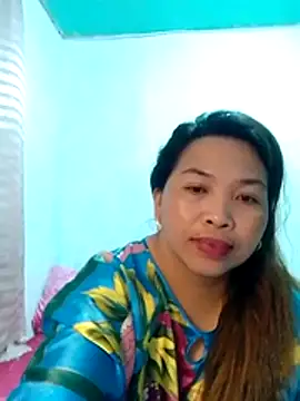 Snapshot of Sweet_fatty18 chatting on 10-26-25, 06:19 Sweet fatty18 online show from 10-26-25, 06:19