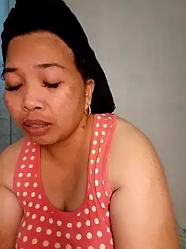 Snapshot of Sweet_fatty18 chatting on 02-03-26, 01:49 Sweet fatty18 online show from 02-03-26, 01:49