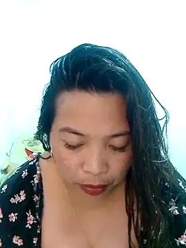 Snapshot of Sweet_fatty18 chatting on 10-02-25, 03:43 Sweet fatty18 online show from 10-02-25, 03:43