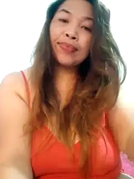 Snapshot of Sweet_fatty18 chatting on 10-21-25, 02:11 Sweet fatty18 online show from 10-21-25, 02:11