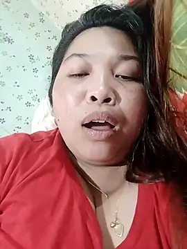 Snapshot of Sweet_fatty18 chatting on 02-21-25, 03:45 Sweet fatty18 online show from 02-21-25, 03:45