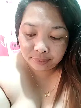 Snapshot of Sweet_fatty18 chatting on 03-04-25, 05:11 Sweet fatty18 online show from 03-04-25, 05:11