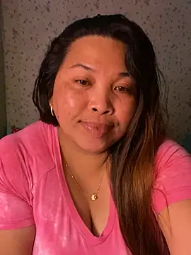 Snapshot of Sweet_fatty18 chatting on 01-28-25, 02:32 Sweet fatty18 online show from 01-28-25, 02:32