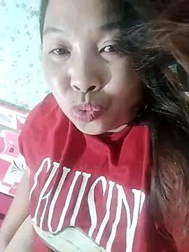 Snapshot of Sweet_fatty18 chatting on 03-07-25, 10:35 Sweet fatty18 online show from 03-07-25, 10:35
