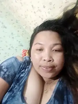 Snapshot of Sweet_fatty18 chatting on 03-06-25, 02:30 Sweet fatty18 online show from 03-06-25, 02:30