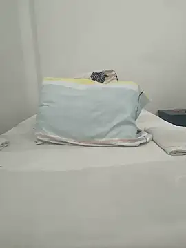 Snapshot of TattyHarrisquirtt chatting on 05-19-26, 01:40 TattyHarrisquirtt online show from 05-19-26, 01:40