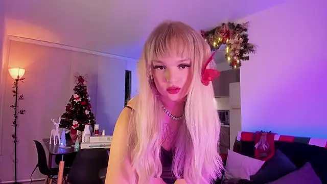 ScarletThompsonx online show from 12-15-25, 12:16