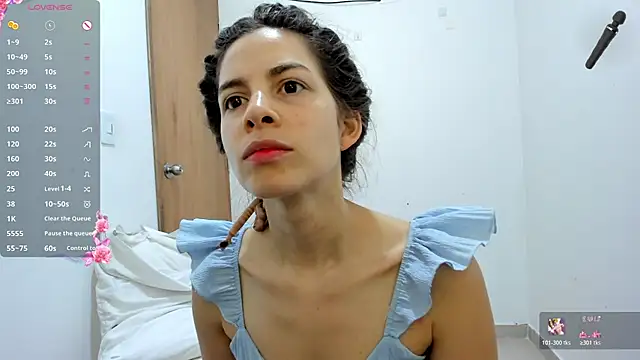 jessyegoldenn online show from 04-22-26, 04:25
