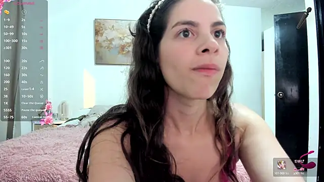 Snapshot of jessyegoldenn chatting on 03-12-25, 11:54 jessyegoldenn online show from 03-12-25, 11:54