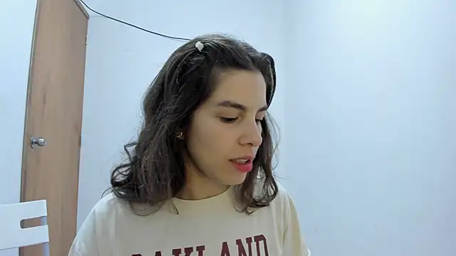 jessyegoldenn online show from 04-09-26, 12:23