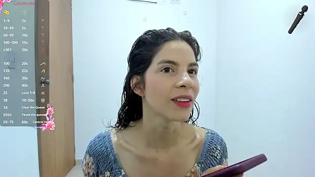 jessyegoldenn online show from 04-15-26, 05:17