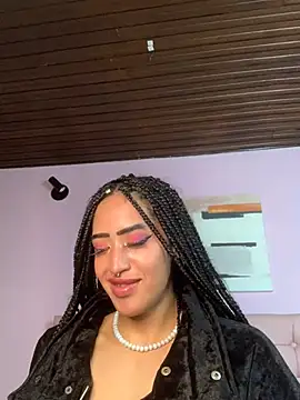 MichelleDiaz Pink online show from 03-06-25, 09:47