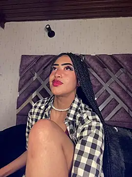 MichelleDiaz Pink online show from 03-15-25, 07:09