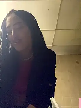 MichelleDiaz Pink online show from 03-08-25, 06:32