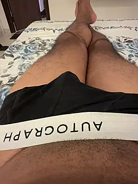 Snapshot of shavyforgirls chatting on 06-16-26, 10:21 shavyforgirls online show from 06-16-26, 10:21