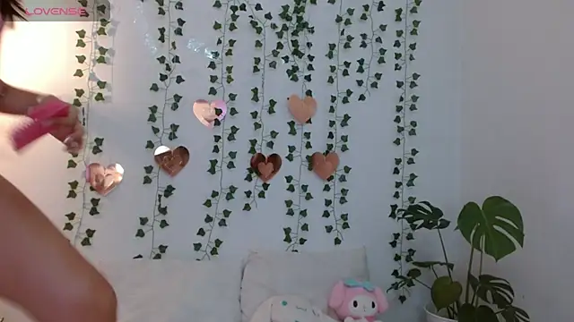 hellokitty  valery online show from 04-11-26, 02:41