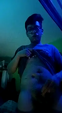 Snapshot of Aguilera010 chatting on 02-21-25, 04:18 Aguilera010 online show from 02-21-25, 04:18