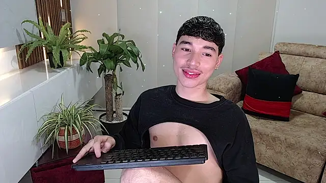 Snapshot of cod_dolll chatting on 09-24-25, 11:32 cod dolll online show from 09-24-25, 11:32