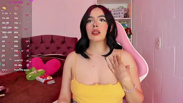 Snapshot of kit_kat_10 chatting on 03-11-25, 03:58 kit kat 10 online show from 03-11-25, 03:58