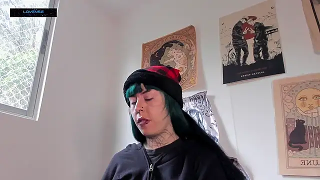 Hisato111 online show from 12-18-25, 01:37