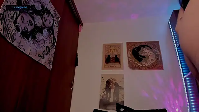 Hisato111 online show from 03-31-26, 01:57