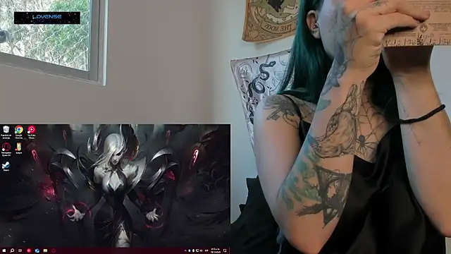 Hisato111 online show from 12-19-25, 01:13