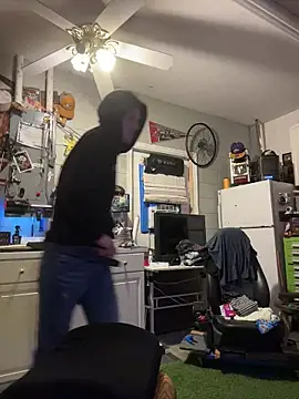 Polaroid White online show from 11-27-25, 11:10