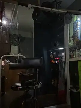 Polaroid White online show from 03-02-25, 11:09