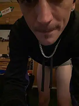 Polaroid White online show from 11-11-25, 11:31