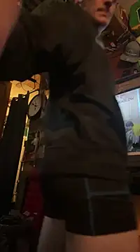 Polaroid White online show from 03-03-25, 07:57