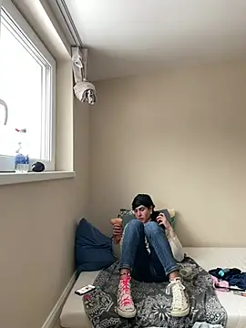 femboybandi online show from 01-13-26, 07:56