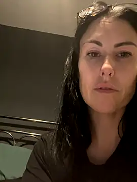 xCharlie MILFx online show from 11-07-25, 02:16