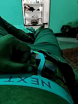 Yourguys21 online show from 09-13-25, 05:07