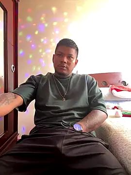 Snapshot of Saipuer31 chatting on 12-17-25, 07:08 Saipuer31 online show from 12-17-25, 07:08