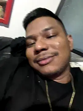 Snapshot of Saipuer31 chatting on 12-22-25, 07:41 Saipuer31 online show from 12-22-25, 07:41